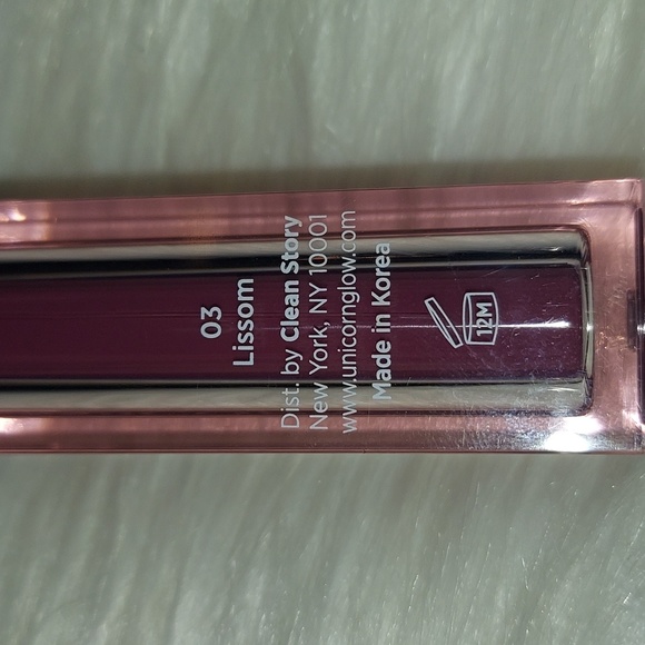 Unicorn Glow Sugar Glazed Lip Tint in Lissom - Picture 2 of 3